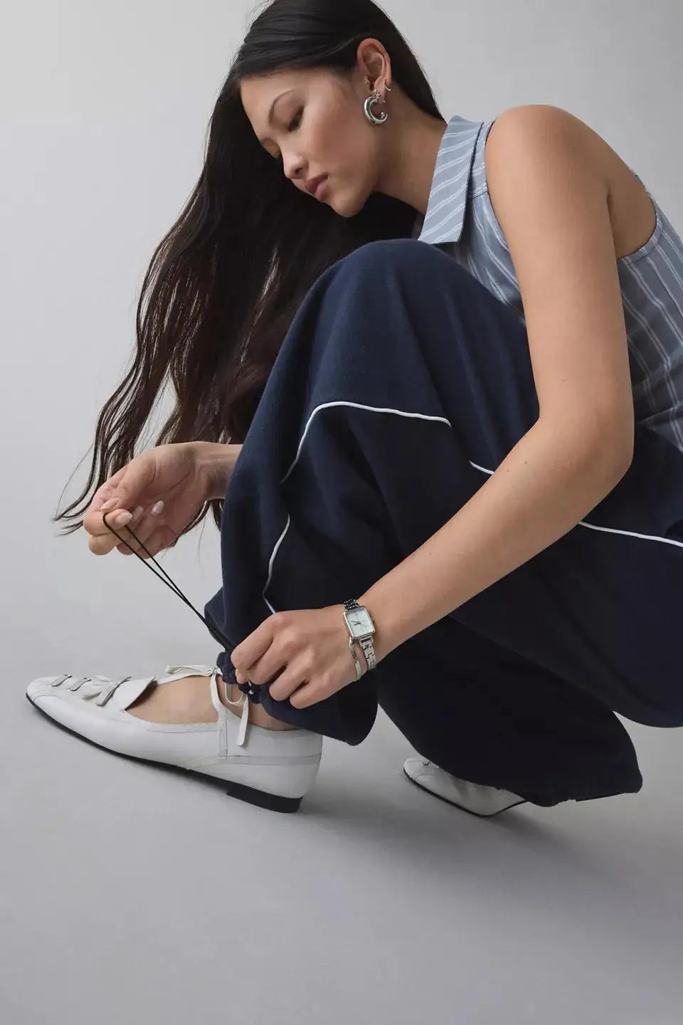 Loose Comfortable Straight Leg Pants Elastic Waist Casual Trousers Mid-Low Waist PVC Fabric Ladies Spring Season Fashion