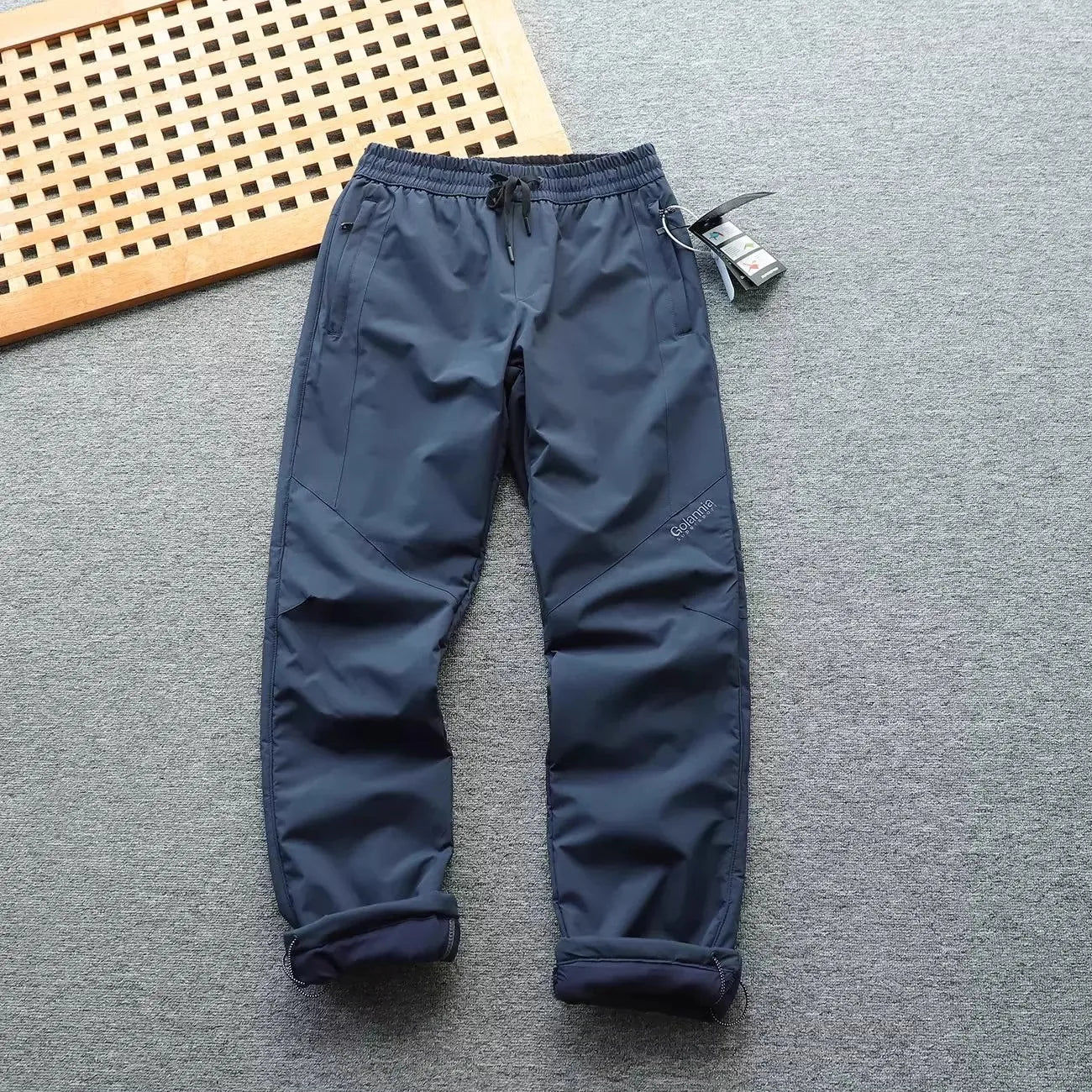 Men's Winter Outdoor Thickened Fleece Lined Windproof Water Resistant Double Layer Cotton Pants Straight Leg Casual Trousers