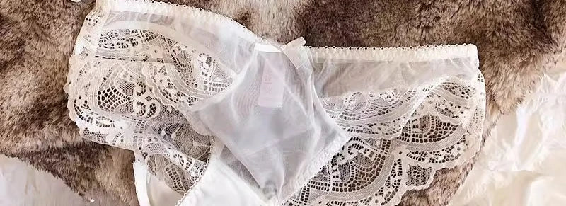 MOYISU Adjustable Lace Bralette for Small Chest Bra Set Removable Straps & Thin Padding Soft Wire Comfort Muslim Girls Underwear