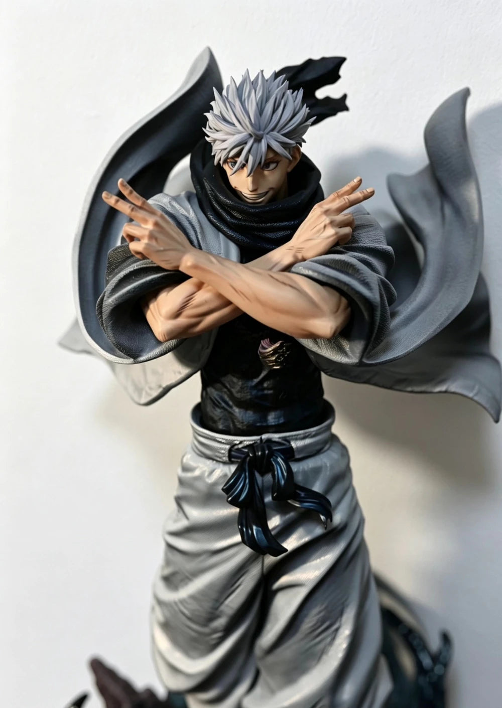 In Stock KO JJK Gojo Satoru Statue Premium Resin Figure Three Head Sculpts Two Upper Body Parts Anime Collection Gift