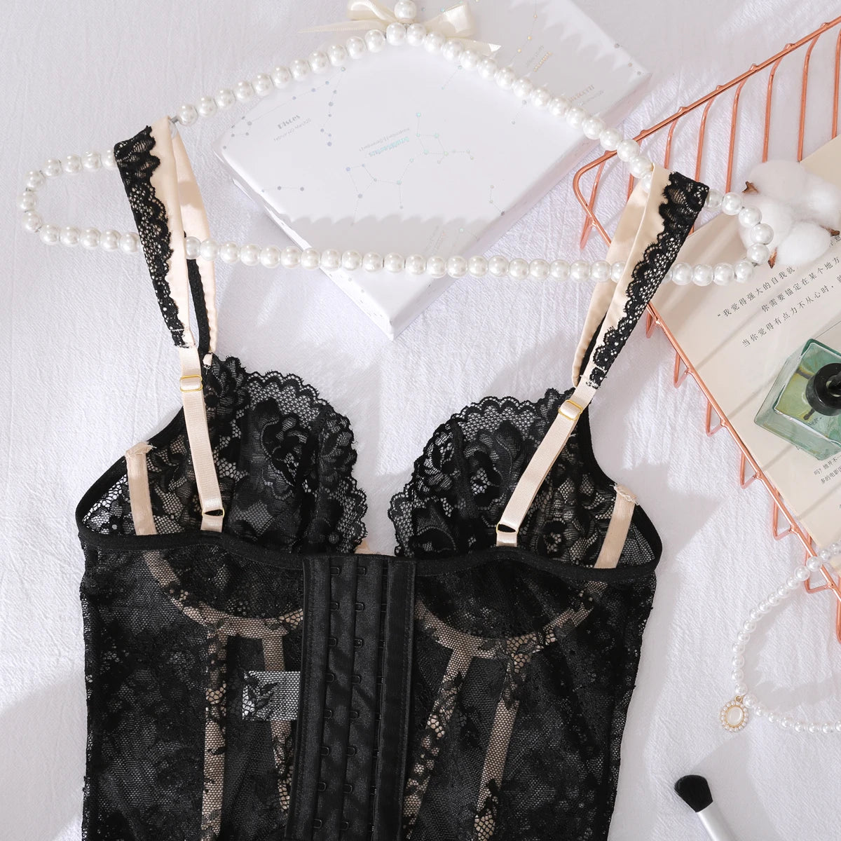 2025 Perspective Lace and Lace Fashion Contrast Shape Adjustment Sexy Underwear Two Piece Set