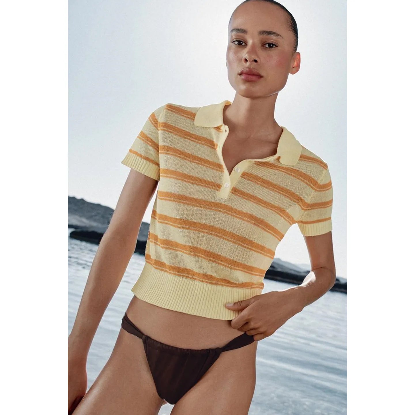 Summer New Women's Casual Style Button Decorated Striped Short Sleeve  Neck Knitted Sweater Loose Fit Classic Pattern Pol...