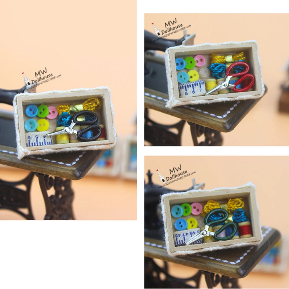 1pc Accessories Miniature Model Toy Simulation Mini Sewing Decoration(Silver)