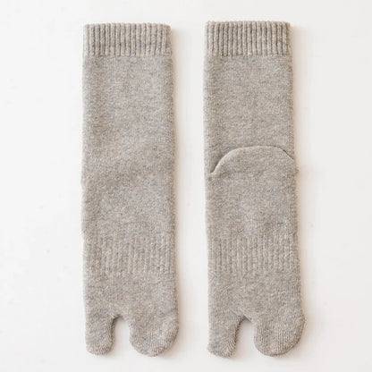 5 Pairs Winter Two Toed Tabi Socks Men's Thicken Warm Solid Color Flip Flops Sock 2 Fingers Casual Mid-tube Cotton Thermal Socks
