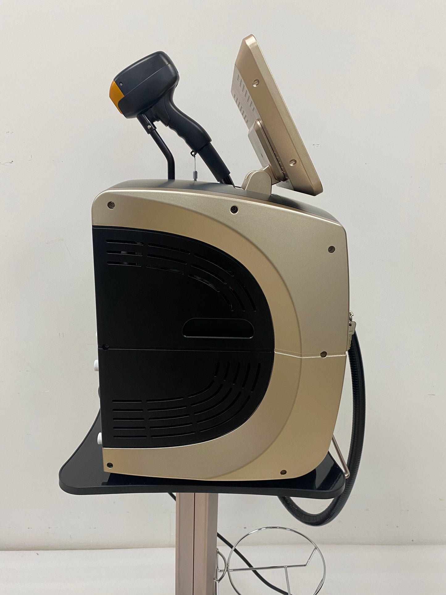 2024 High Power Diode Laser Hair Removal Device Epilator Triple Wavelength Diode Laser Machine Permanent Hair Removal Depliation