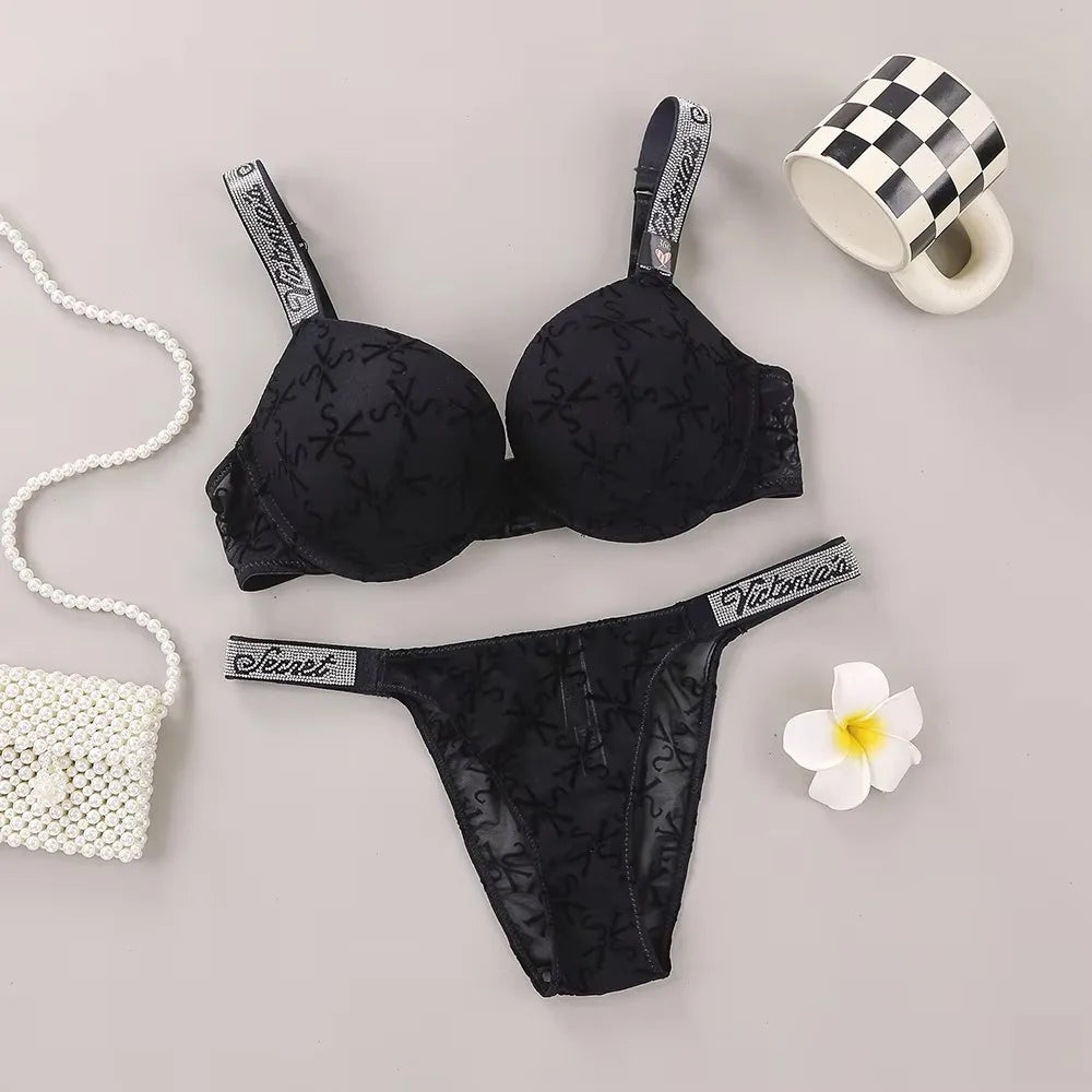 Victoria's Secret Lingerie Set Underwear Set Bras and Panty Set Women's Fashion Sexy Lingerie Sporty Padded Adjustable push up