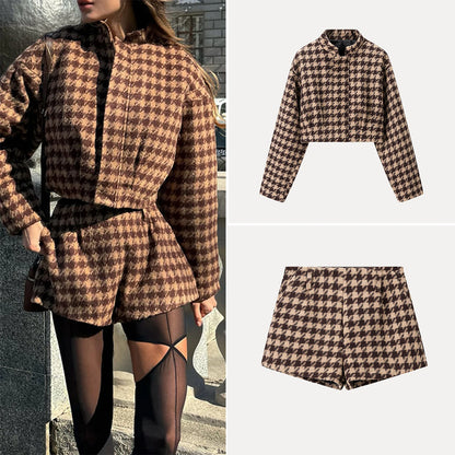 Fashionable Plaid Set 2025 Winter New Women's Personality Class Style Small Fragrance Style Casual Short Sleeve Long Pants