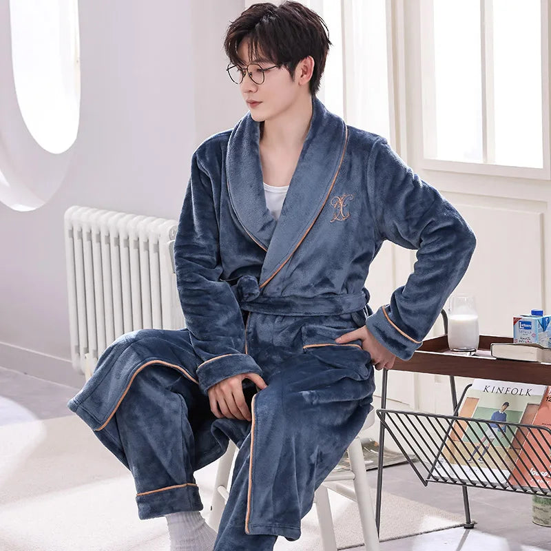 Thiened Long Coral Fce Pajamas Women's Spwear Winter Home Clothes Couple Batobes Men's plus Size Flannel Gown