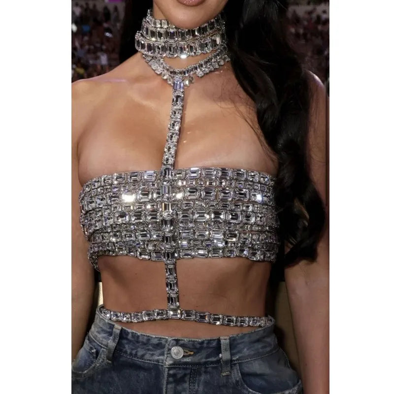 High Quality Stylish Item Super Shining Diamonds Fashionable Neck Chain Short Strapless Top Hot Sexy Woman Fashion Party Outfit