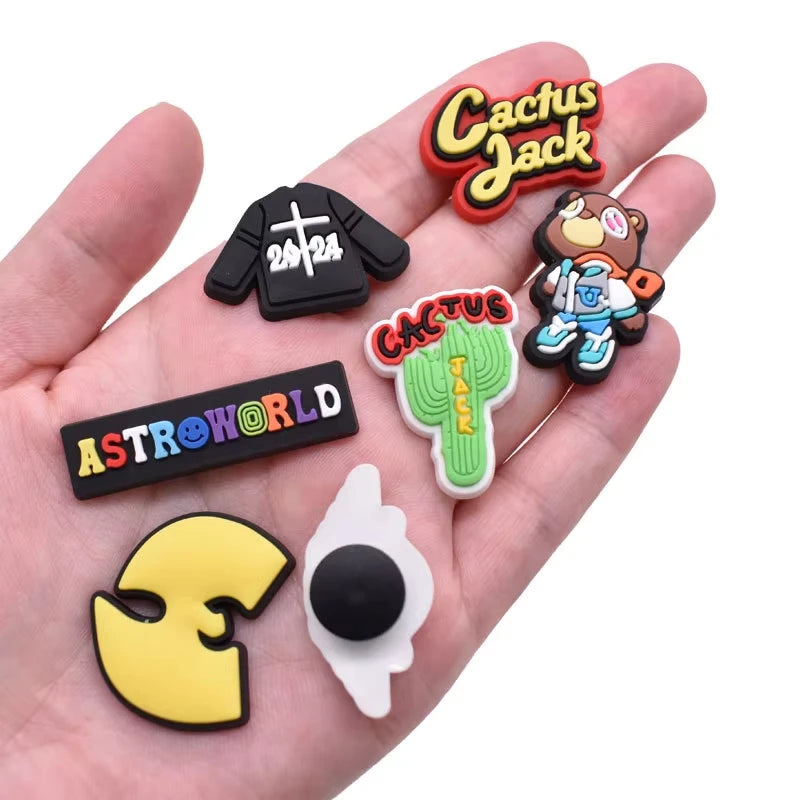 Monster Bear pop singer carton shoe Charms PVC Shoe Decoration For Fall winter wristband clog accessories Kids Halloween X-mas