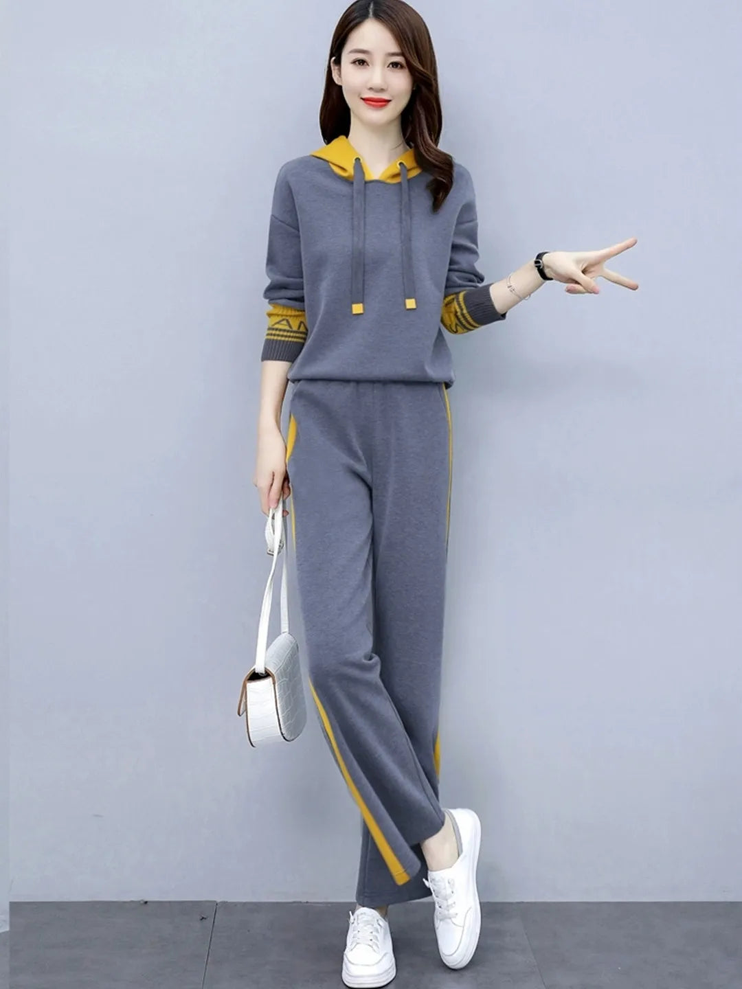Fashionable Casual Sportswear Set Women's Hoodie And Wide Leg Pants Slimming Two Piece Suit Spring Autumn New Arrival