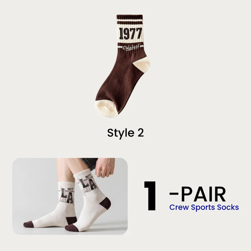 1/4/8 Pairs Men's Crew Socks Retro American Alphanumeric Print Basketball Sports Socks Graffiti Style Couple EU 37-44 US 6-12