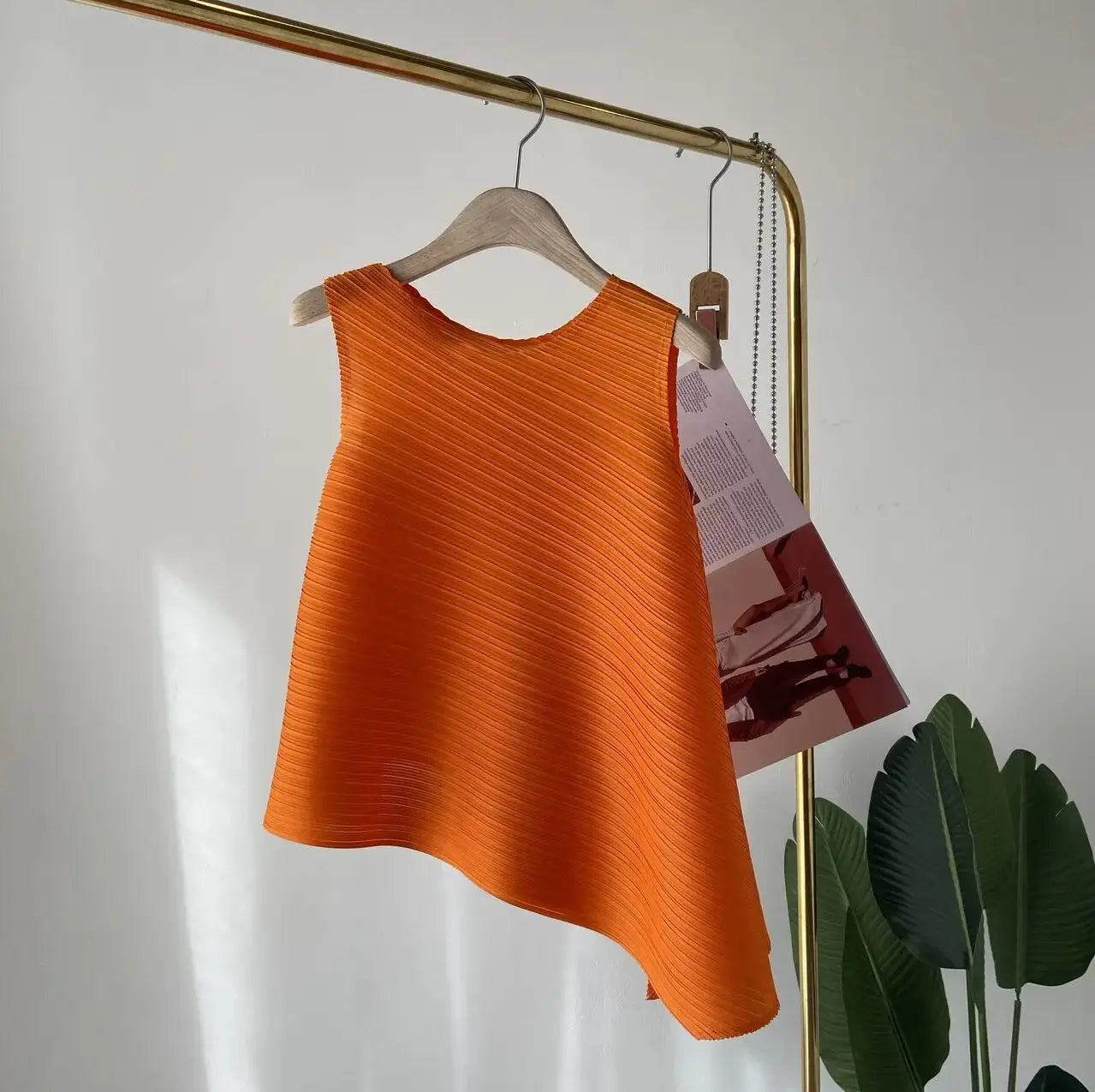 Unique Folded Design Sleeveless Top Set for Small Women Elegant Suitable Travel Wear Polyester Summer T-Shirt round Neck High...