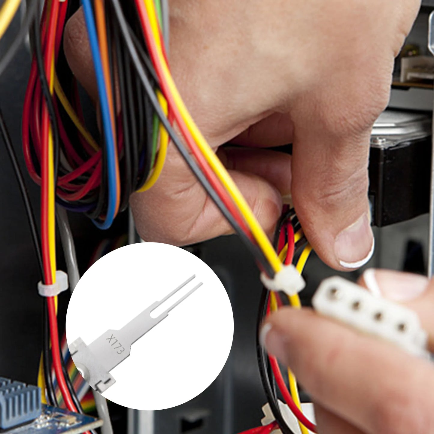 Double headed detachable terminal pin extraction tool suitable for AMP Metri Pack  Molex connectors, and General Motors repair