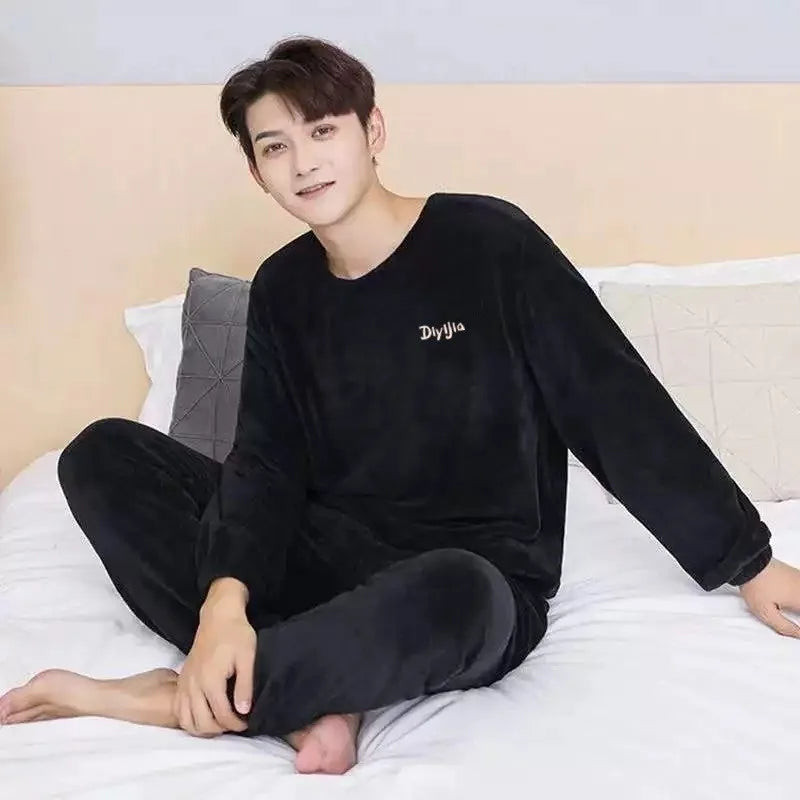 Thickened Fluffy Sleepwear Long Sleeve Men's Coral Fleece Pajamas Warm Home Clothes Set Loose Fit Outerwear in Autumn And Winter