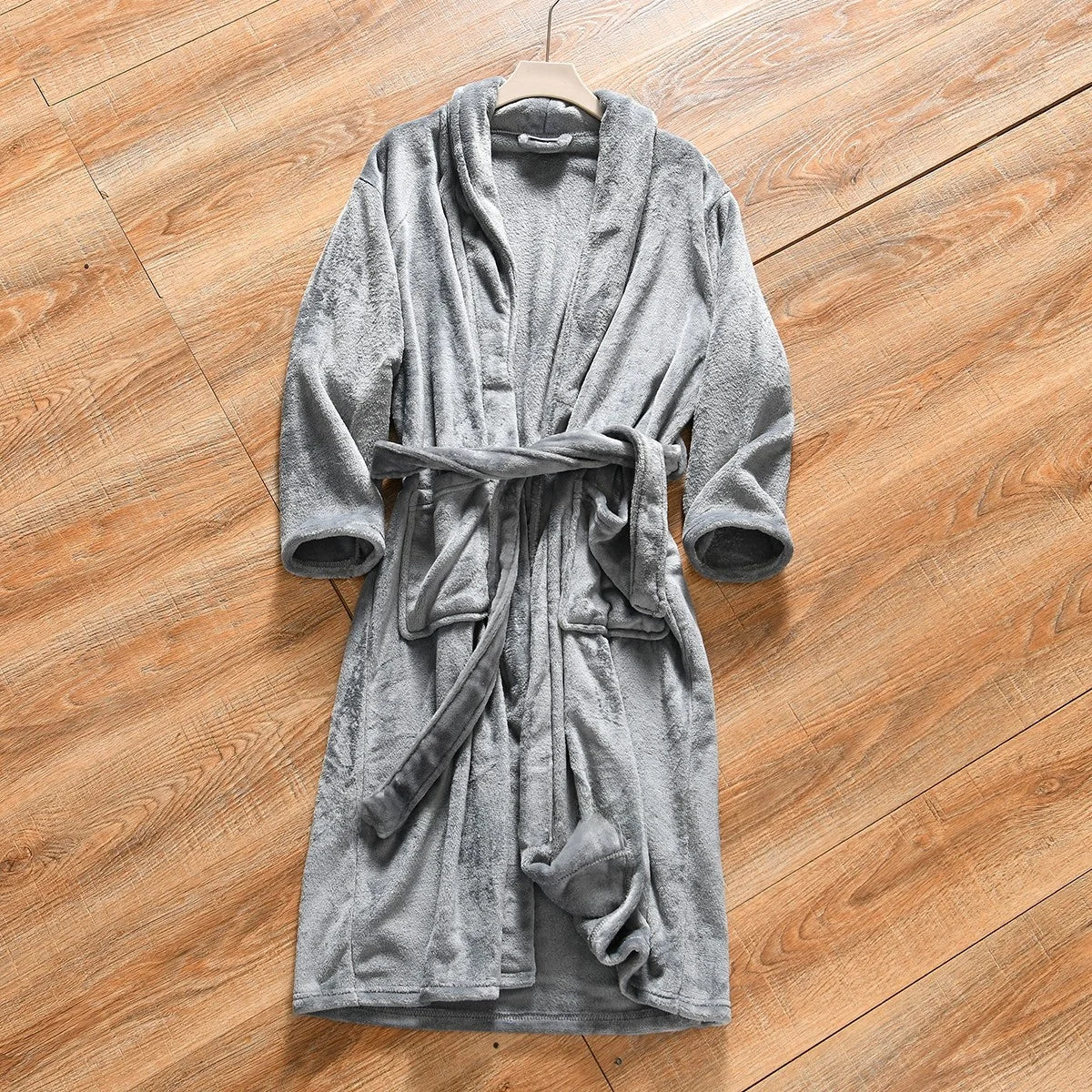 Thickened Flannel Long Pajamas Robe for Men And Women Home Wear Autumn Winter Warm Polyester Fiber Pure Color Couple's Bathrobe
