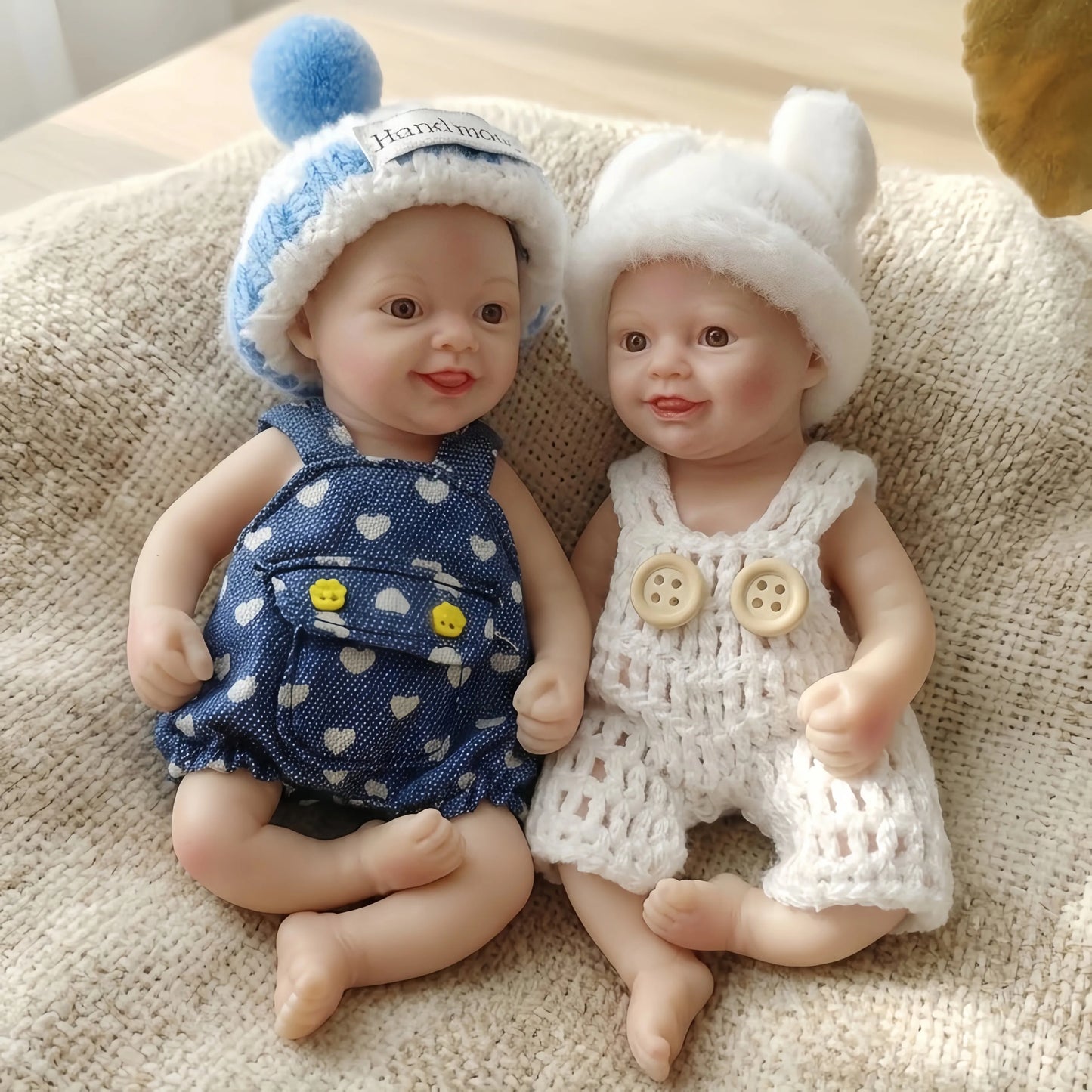 1 pc/ 2 styles 6 Inch Full Body Silicone Mini Reborn Boy Doll Handmade Lifelike Newborn Doll bebe reborn de silicona
