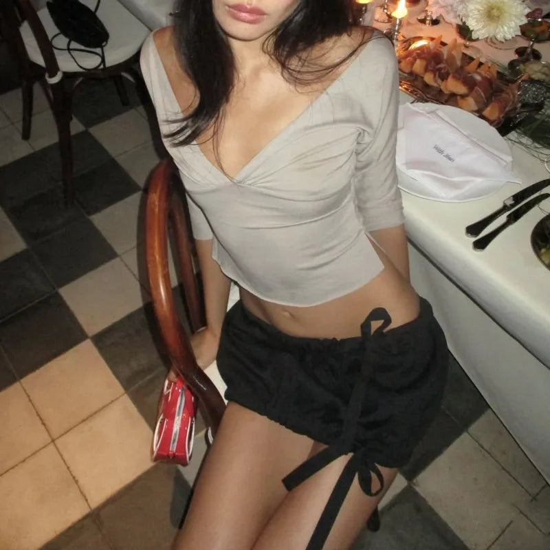 Tossy Summer V-Neck Sexy T-Shirts Top Women Patchwork Casual Solid Slim Commute Y2k Top Pullover Female Backless Tee Top 2026