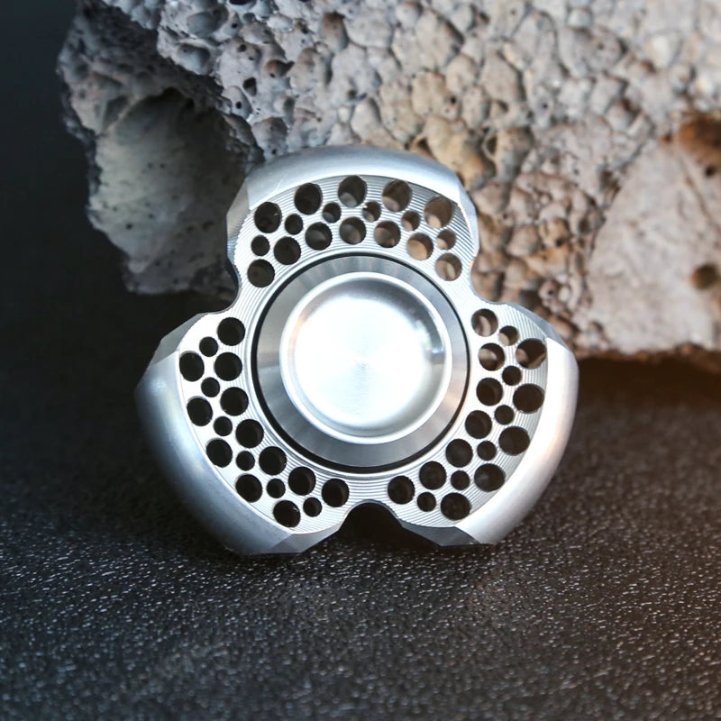 Stainless Steel EDC Fidget Spinner - Handheld Rotator for ADHD Anxiety Relief, Adult Metal  Fidget Spinner ﻿