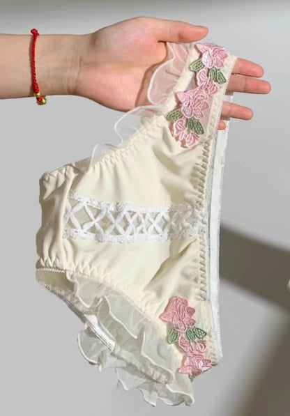 MOYISU Tushy Viral Cute Bralette Wireless Summer Bra for Teens, Anti Sagging Small Chest No Underwire Kawaii Style Lingerie Set