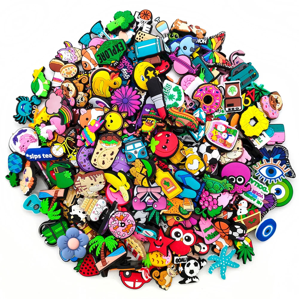 30-500PCS Wholesale Random Cartoon Shoe Charms Decrations For Buckle Kids X-mas Gifts Shoe Accessories Big sale