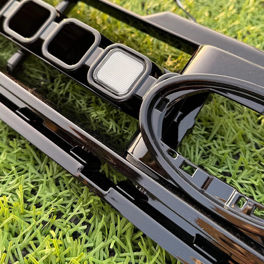 Car Ventilation Grille Front Bumper Grill With Led Dynamic Running Light OCTA for Land Rover Defender 20-25 90 110 130