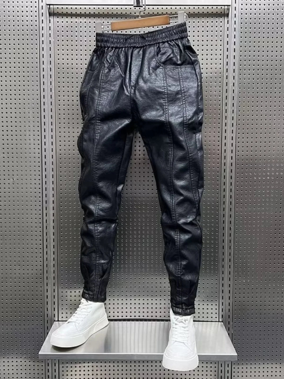 Men's Fleece Lined Windproof Biker Leather Pants Thickened Casual Loose Fit Long Trousers Autumn Winter Fashion Trendy