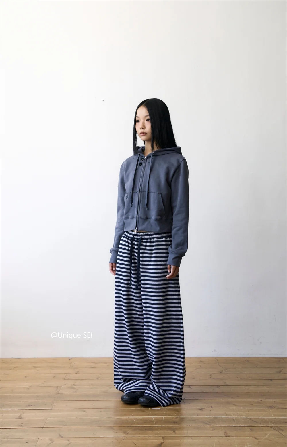 Unique Street Style Korean Lazy Star Embroidery Striped Sweatpants Casual Sporty Long Trousers for Women Straight Leg Pants