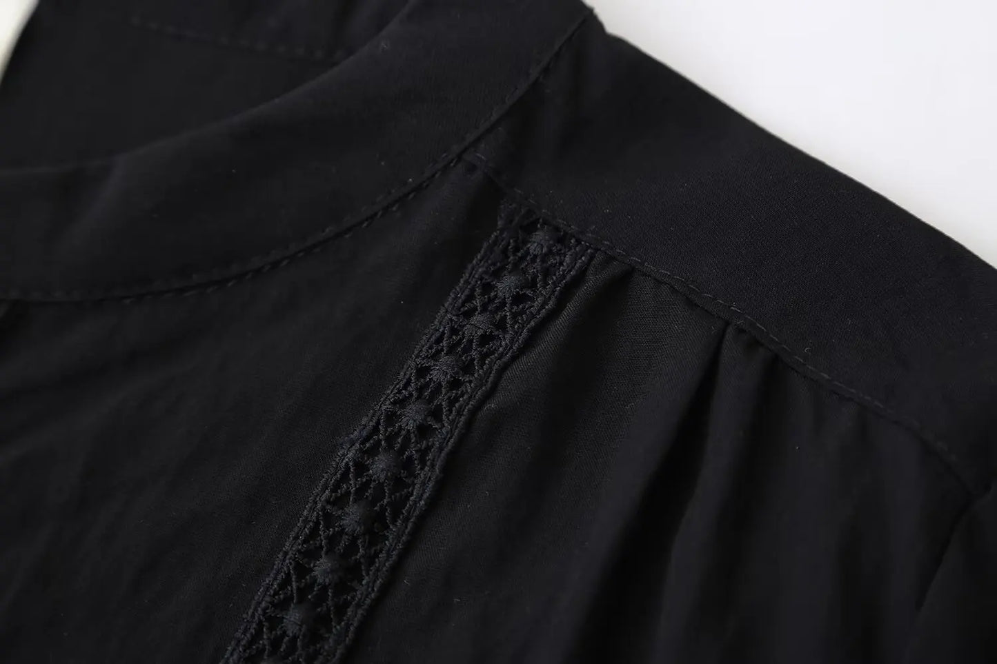 Slimming Short Sleeve Shirt for plus Size Women Stylish French Style Loose Fit Summer Top Single Button Closure Regular Length