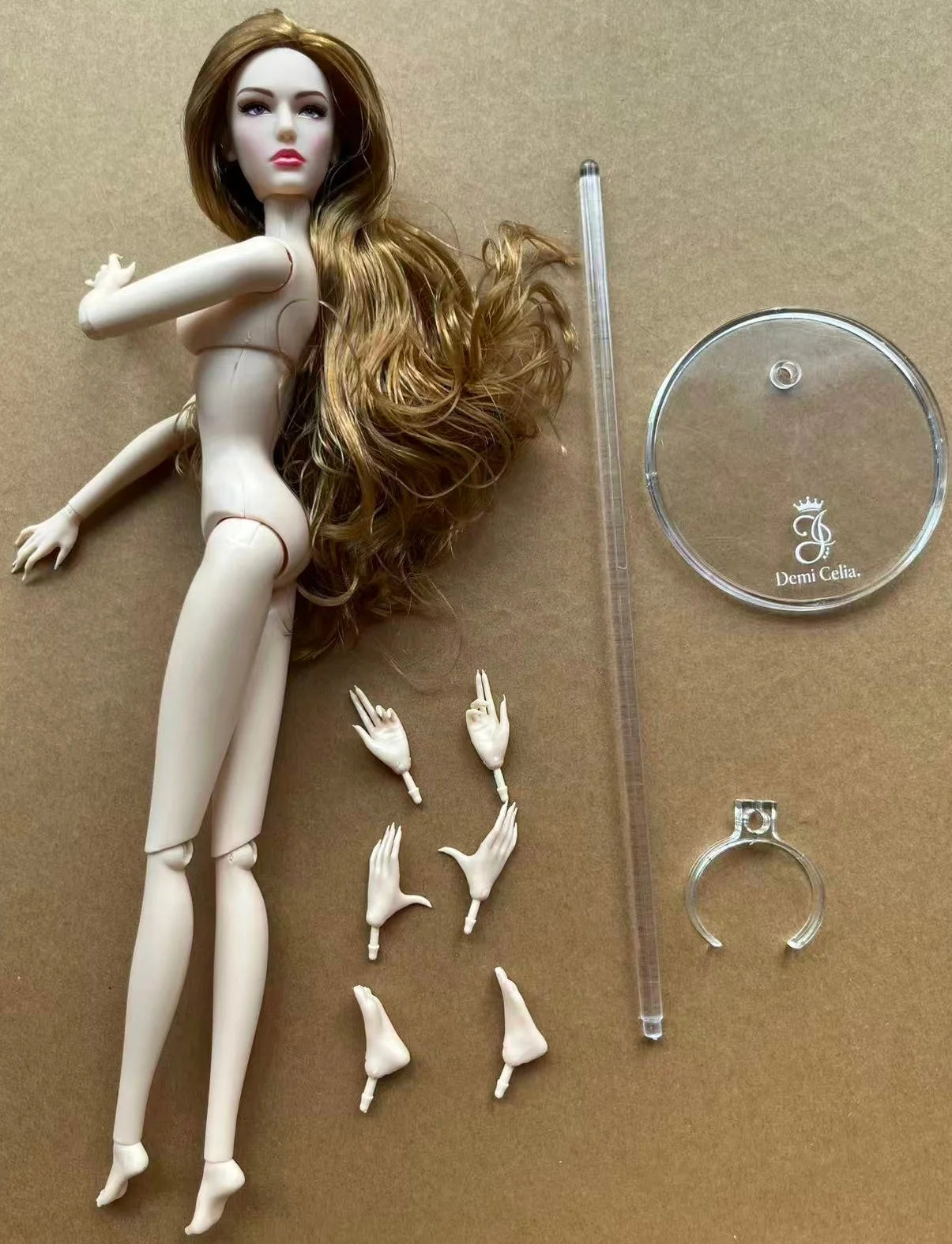 1/6 Female Super Model DC Doll Head Body Figure With Good Makeup Heads With 2 Pairs Hands 1 Feet and Clear Doll Stands