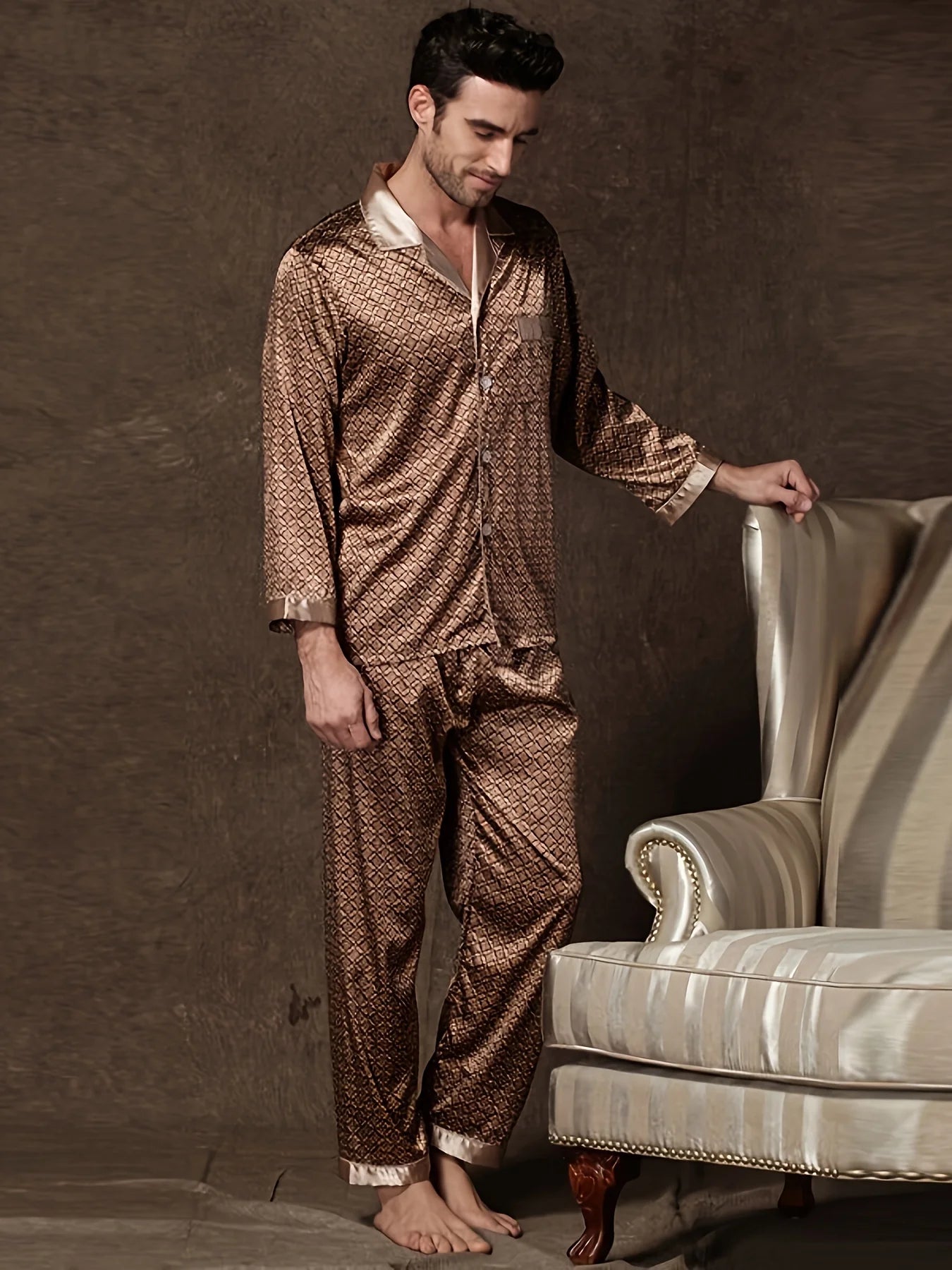 Autumn Men'S Long Retro Print Pajama Set Perfect for Fall/Winter Casual Style Geometric Pattern Long Sleeve Button-Up Pajama Set