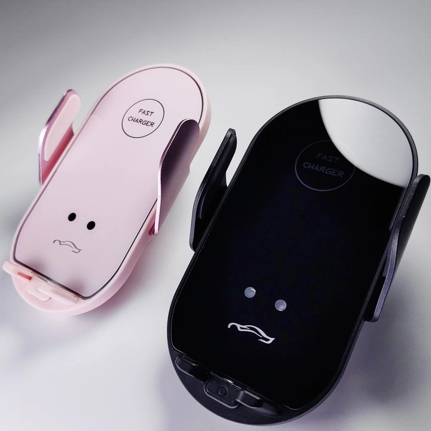 For Volvo EX30 2025 Car Phone Holder Mobile Phone Wireless Charger Stand Magnet Mount Car MagSafe Mounts for EX30 Accessories