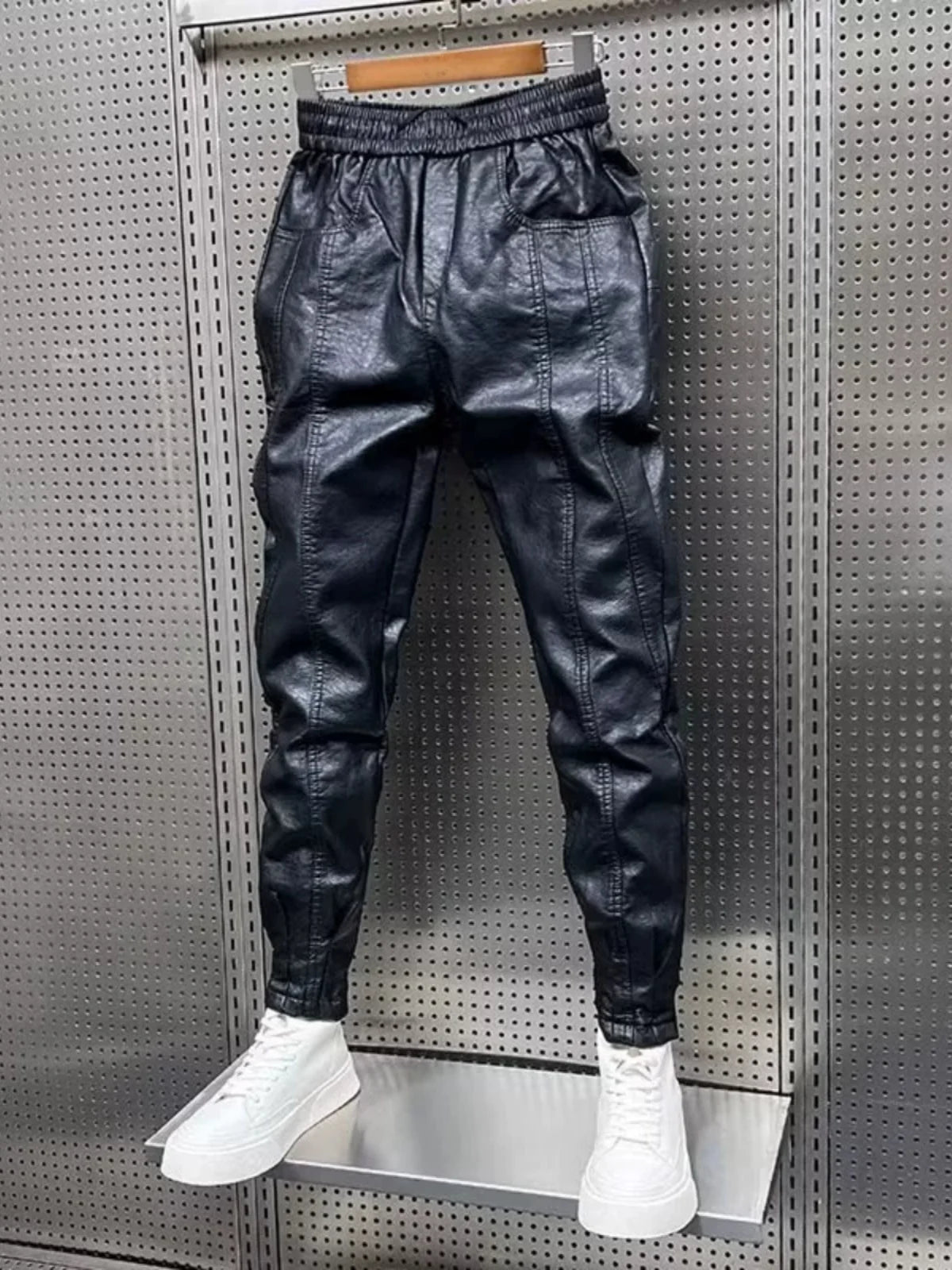 Men's Fleece Lined Windproof Biker Leather Pants Thickened Casual Loose Fit Long Trousers Autumn Winter Fashion Trendy