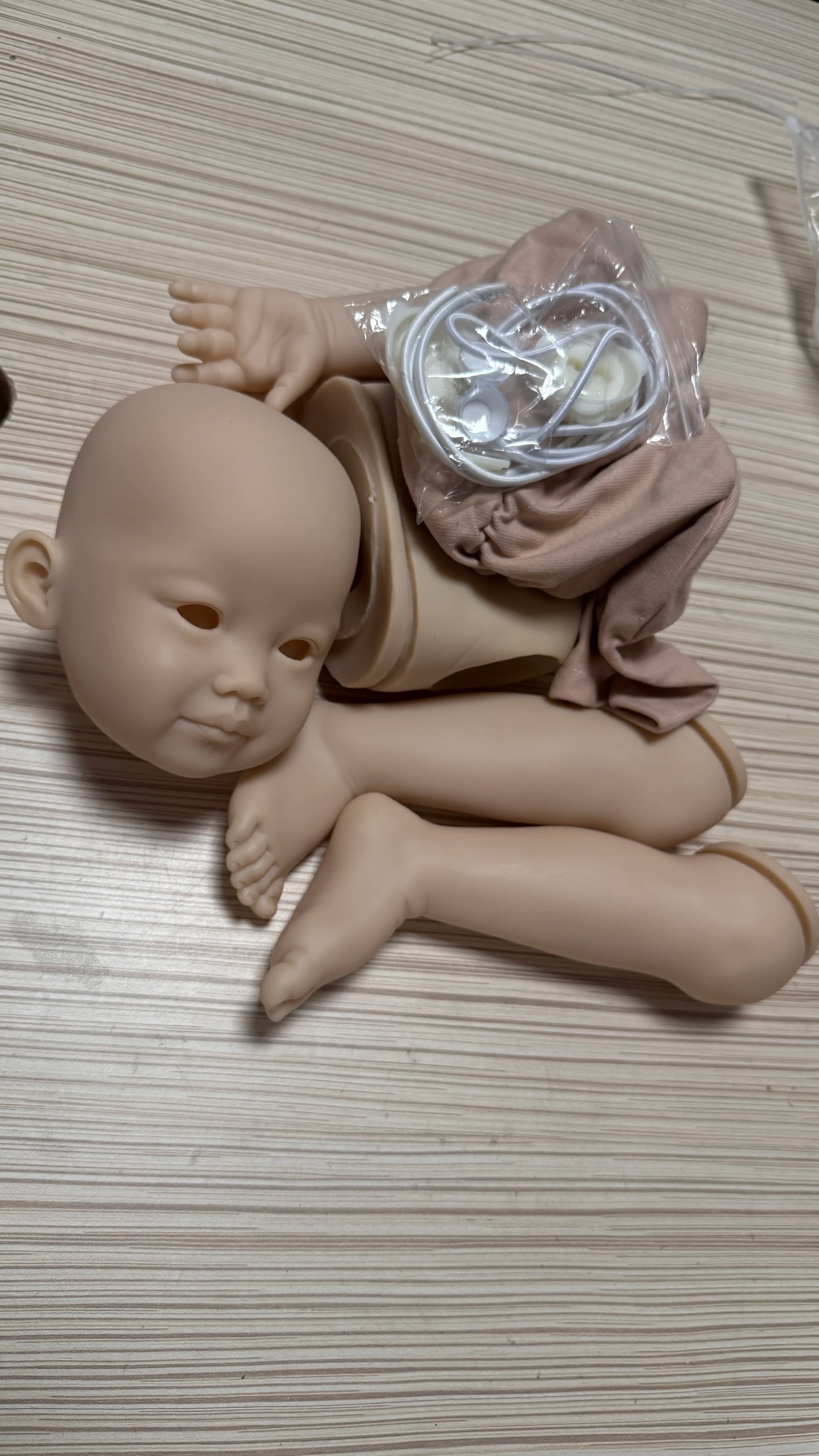 NPK 32Inch 81CM Huge Size Unpainted Unassembled Reborn Leonie Toddler Baby DIY Doll Kit with Body and Eye