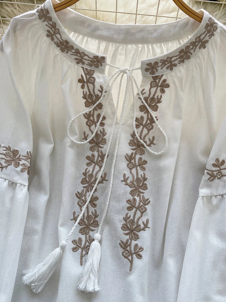 Women Bohemian Blouse Embroidered Lace Up V- Neck Lantern Sleeve Blouse Autumn Embroidery Linen-cotton Blend Female Top D78