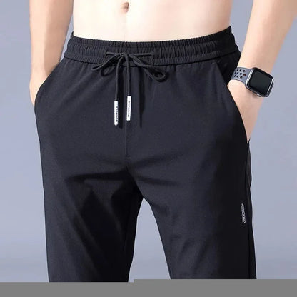 Men's Casual Fleece Lined Loose Fit Straight Leg Sports Pants Autumn Winter Outerwear Spring Cargo Trousers Polyester Fiber