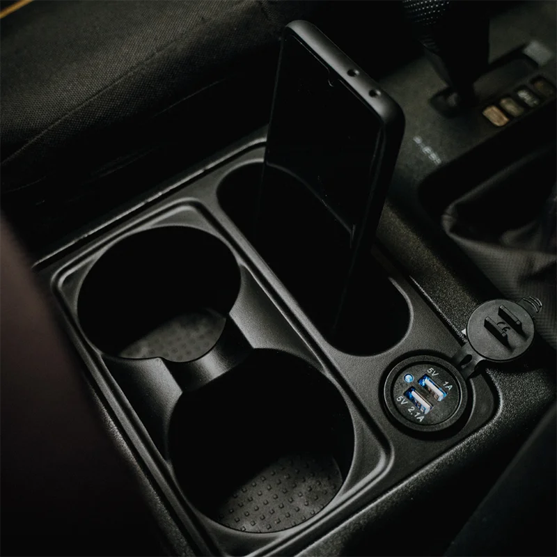 Storage box cup holder suitable for 2000~2006 Mitsubishi Pajero Montero Shogun For third generation car cup holder