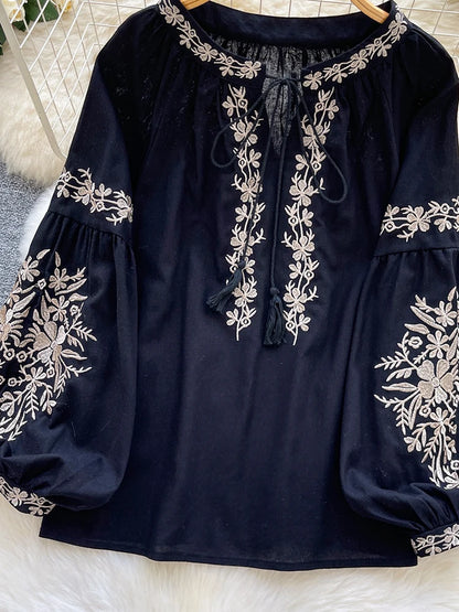 Women Bohemian Blouse Embroidered Lace Up V- Neck Lantern Sleeve Blouse Autumn Embroidery Linen-cotton Blend Female Top D78