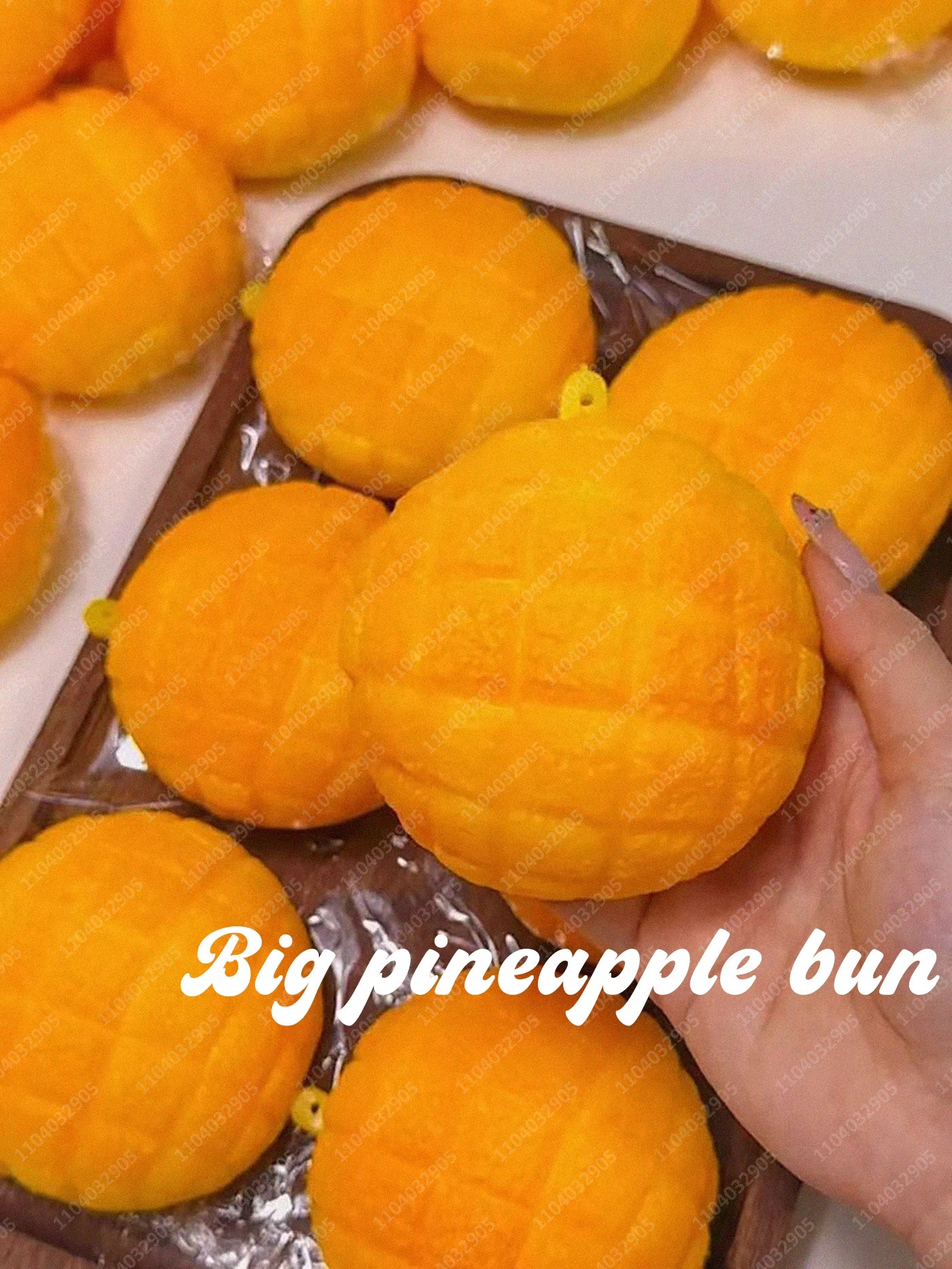Food-Shaped Crunchy Stress Ball Blocks Filled Squishy Toys Non-Bounce Squeeze Ball ASMR Anti Stress Fidget Toys for Kids &Adults