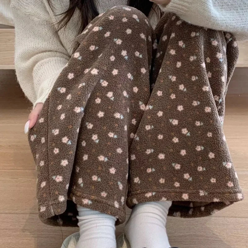 Thickened Fluffy Home Pants Floral Print Loose Fit Warm Winter Leisure Sleepwear for Men And Women Youth Size Comfortable