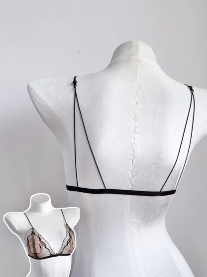 Conjunto Lingerie Mulher Fecho Frontal Renda Francesa Taça Triangular Sem Aro Alças Finas Espalda Melhorada Levemente