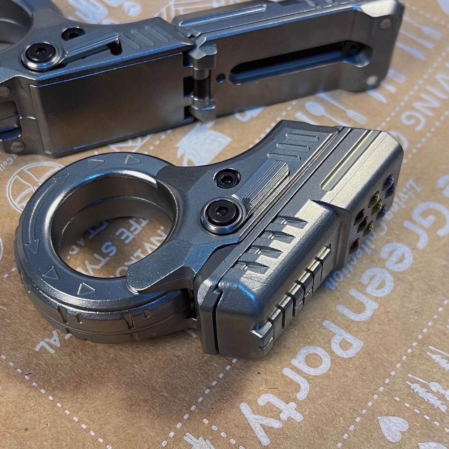 AZU EDC Pushing Slider Gun Fidget Spinner Decompression Metal Push Slider Ratchet Stress Relief Fingertip Fidgeting toys