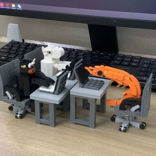 Shrimp Building Blocks Cattle Horses Hard Work Office Figurines Cream Cat Ornament Beast of Burden Model Assembly Toy for Worker