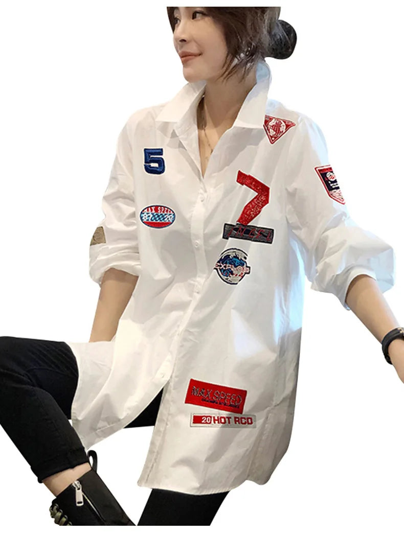 Plus Size Retro Embroidered Printed White Loose Fitting Shirt for Women Long Sleeved Top Spring Wear 2025 New Item