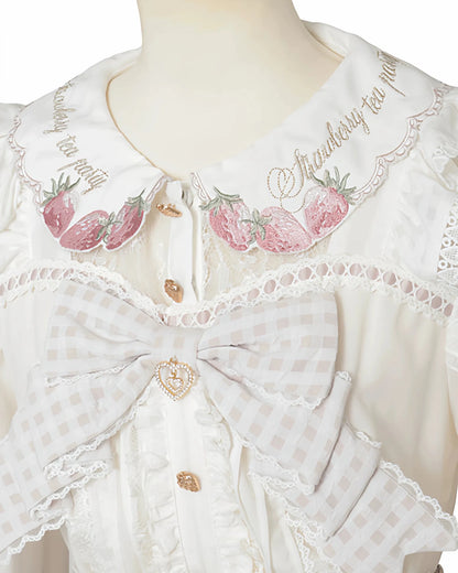 Japanese Mass Produced New Sweet Doll Collar Lolita Strawberry White Shirt Female 2026 Spring Pleated Lace Bow Blouses Top Women