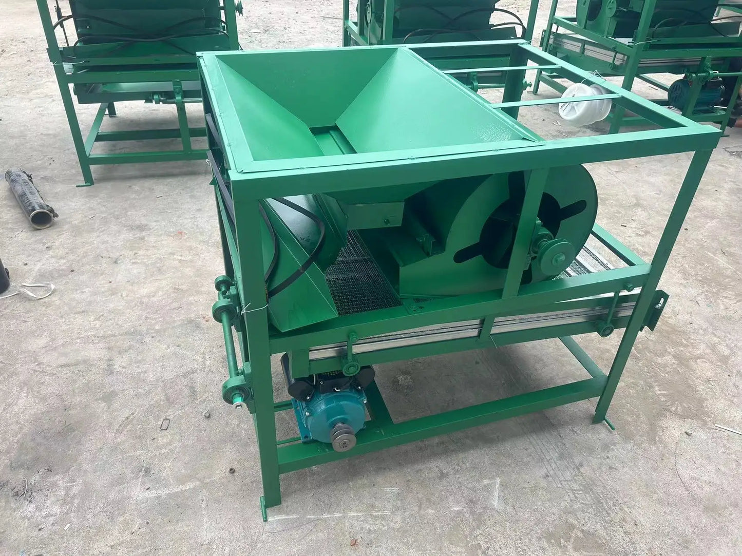 High Capacity Winnowing Machine Cleaning Seeds Maize Grain Cleaner Machine Paddy Wheat Corn Seeds Cleaning Sorting Machine