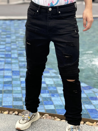 Fashionable Men's Jeans With Frayed And Pleated Hems  Trendy And Versatile  Great For All Occasions Discounted And Free Shipping