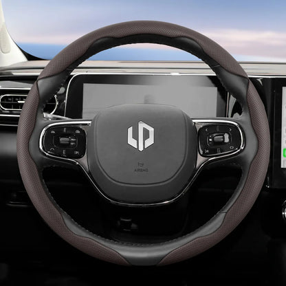 Suitable for Leapmotor Breathable Leather Steering Wheel Cover with Segmented Quick-Release Design, Non-Slip and Durable, for Models T03 C10 B10 B05 B03X C16 C11 C01, Etc., in Black, Bright Red, and Green