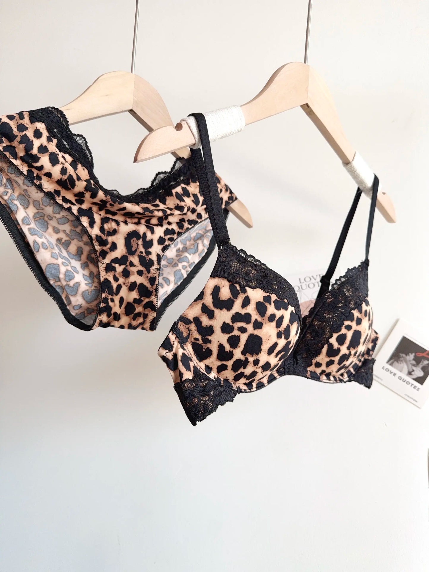 Sexy Leopard Print Lingerie Set Women Wireless Invisible Small Bust Lift, Adjustable A To C Cup, Sheer Lace Pure Style,soft S-XL