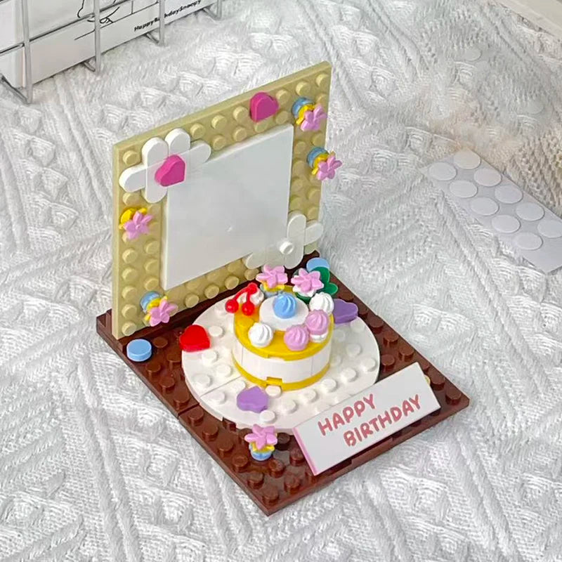 New Creative Building Block Bricks Happy Birthday Cake Blowing Candles Photo Wall Model DIY Assembly Kid Adults Couple Toys Gift